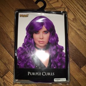 Purple wig - long curls